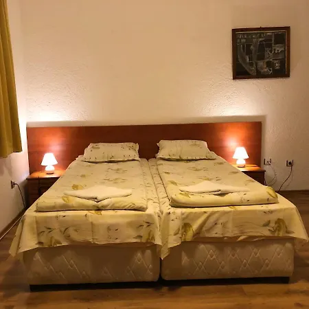 Guest Vachin Vendégház Banszko