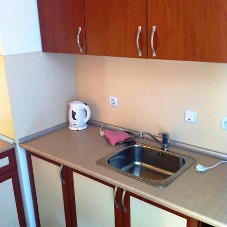 Guest Vachin Πανσιόν 3*