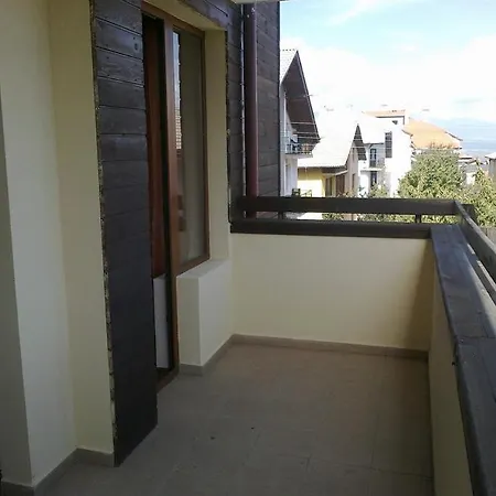 Πανσιόν Guest Vachin